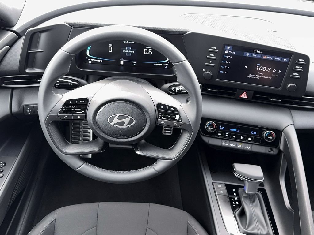 New 2026 Black Hyundai SEL Sport image 17