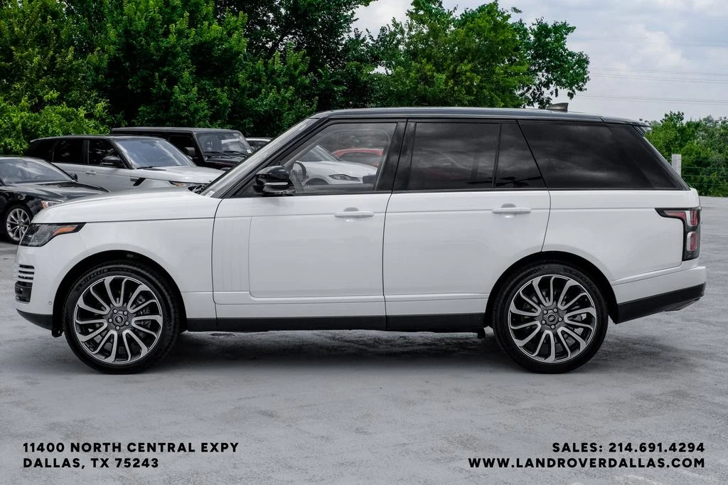 Used 2019 Fuji White Land Rover 5.0L V8 Supercharged image 13