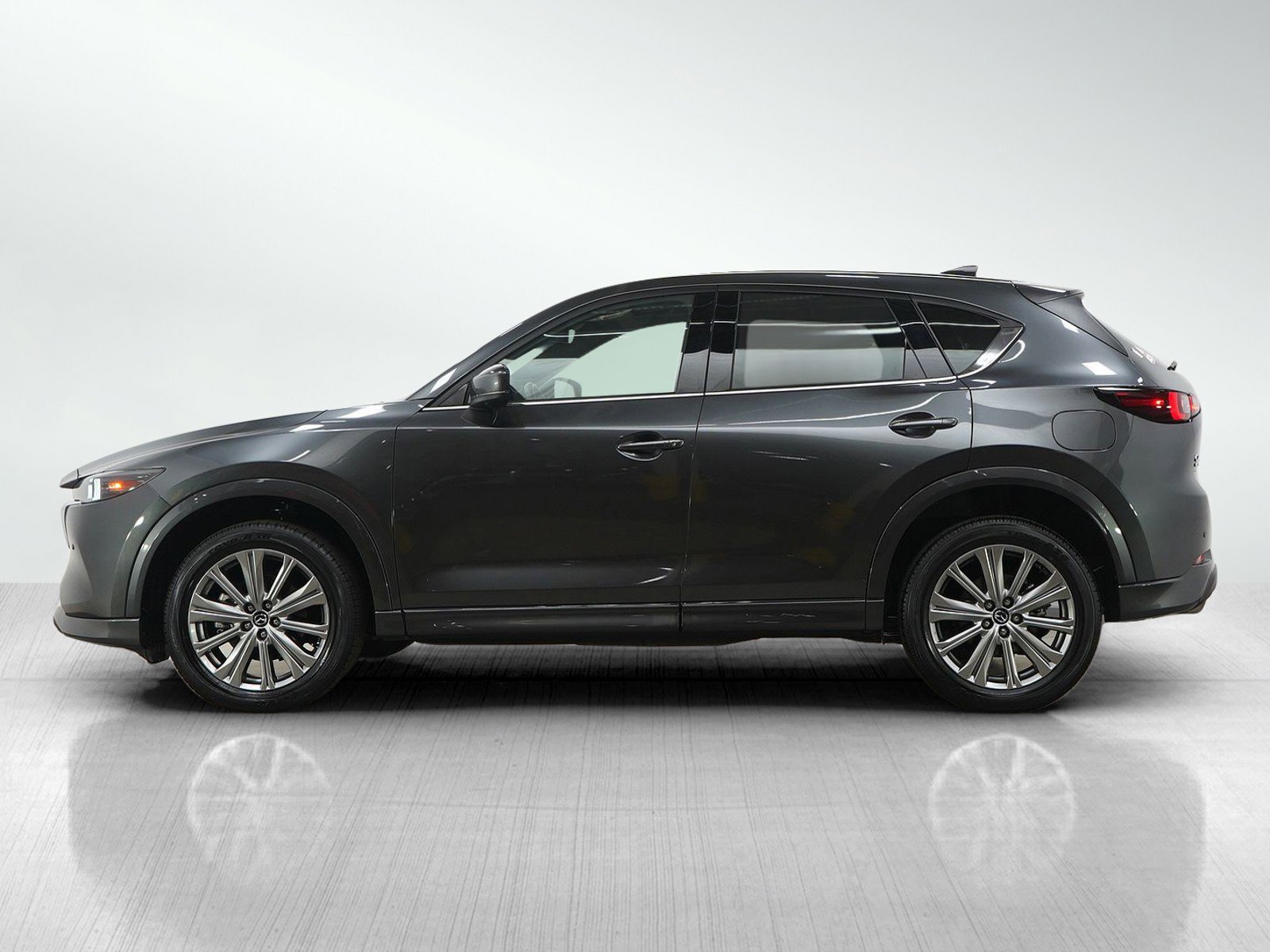 Used 2022 Mazda CX-5 TURBO Signature with VIN JM3KFBXY7N0590534 for sale in Burnsville, Minnesota