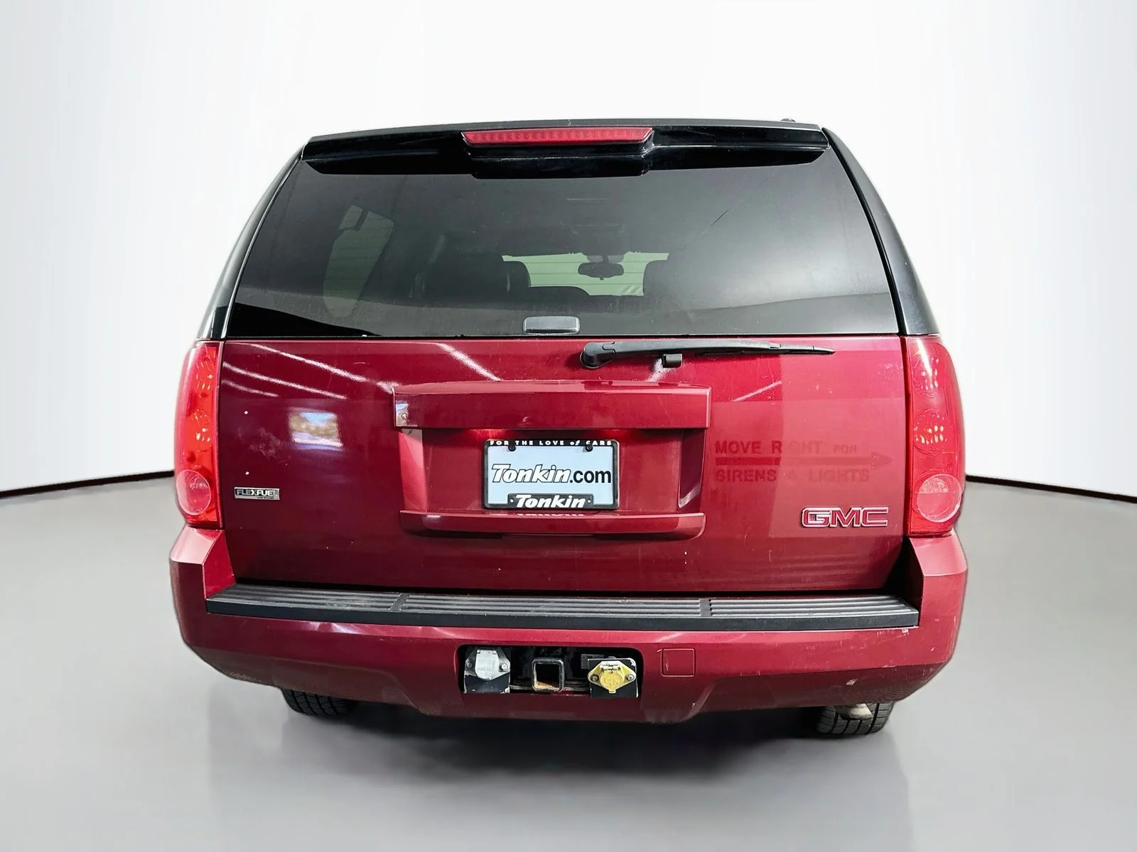 Used 2009 Red Jewel Tintcoat GMC Commercial Fleet image 7