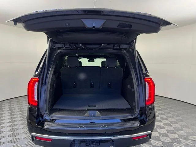 2023 GMC Yukon XL SLT - Photo 34
