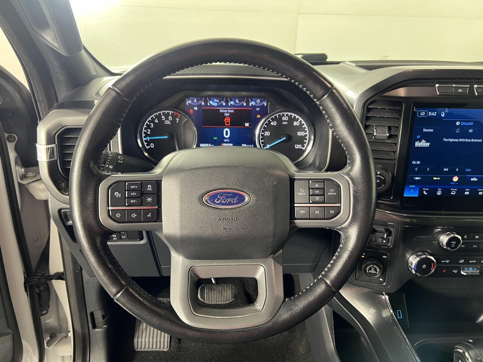 Used 2022 Oxford White Ford XLT image 14