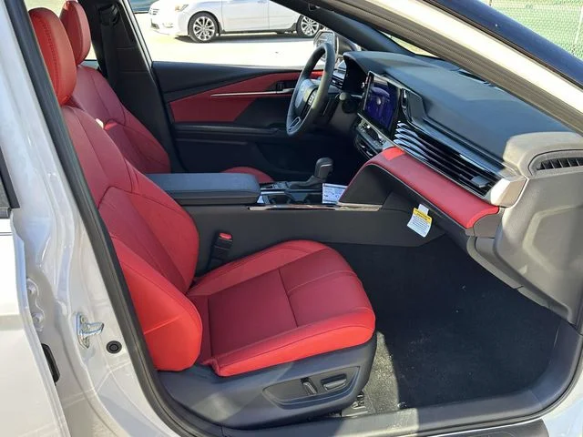 2026 Toyota Camry XSE - Photo 14