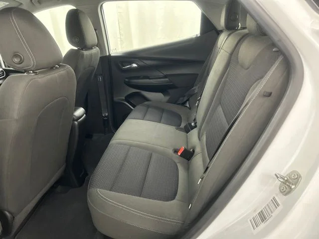 Used 2022 White Chevrolet 1LT image 22