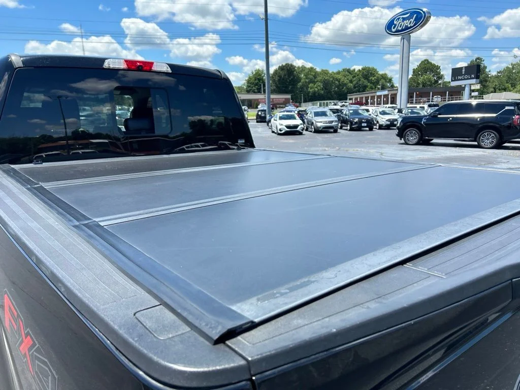 Used 2018 Shadow Black Ford Lariat image 13