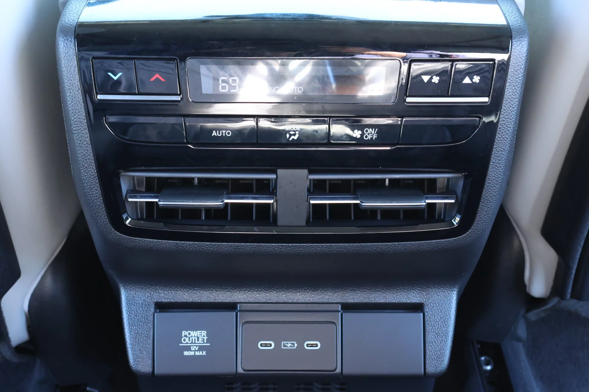 Certified Used 2026 Solar Silver Metallic Acura with Technology Package image 46