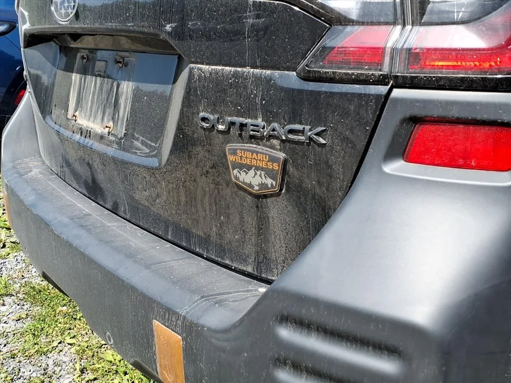 Used 2022 Black Subaru Wilderness image 17