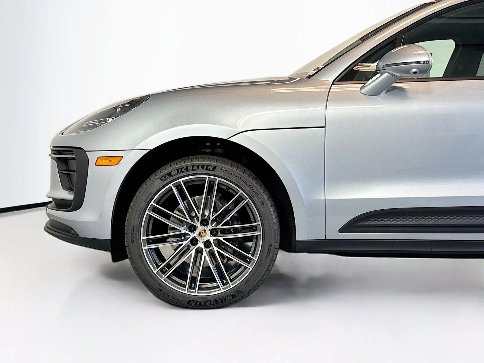New 2026 Dolomite Silver Metallic Porsche  image 29