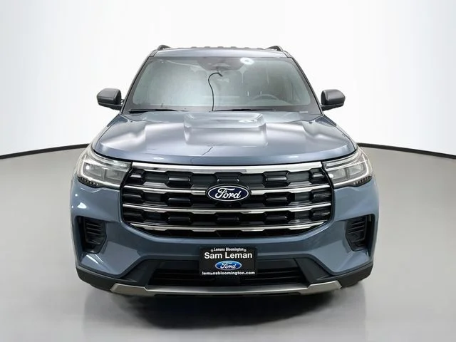New 2027 Vapor Blue Metallic Ford Active image 2