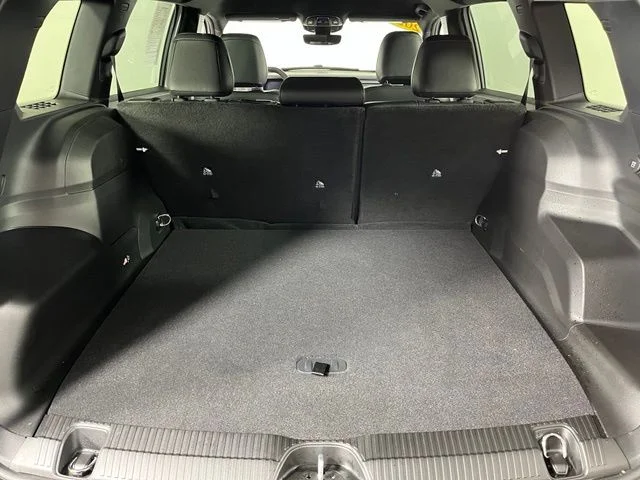 Used 2026 White Jeep Limited image 40
