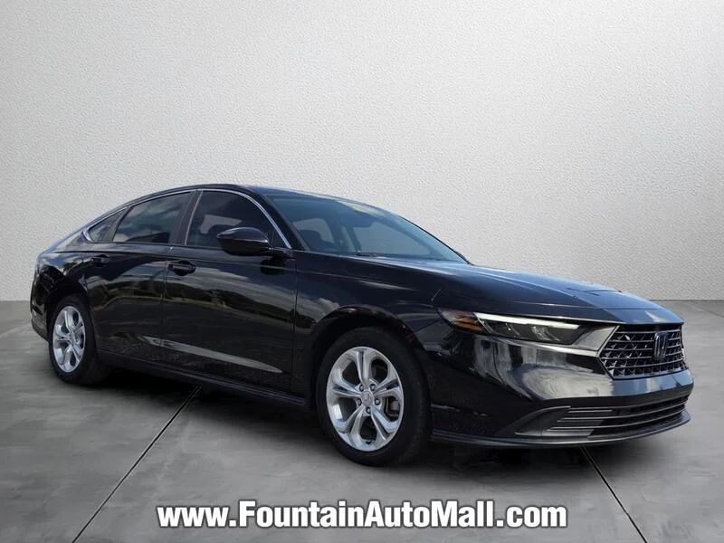 Used 2024 Crystal Black Pearl Honda LX CVT image 6