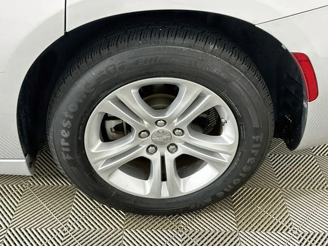 Certified Used 2022 Silver Dodge SXT image 22