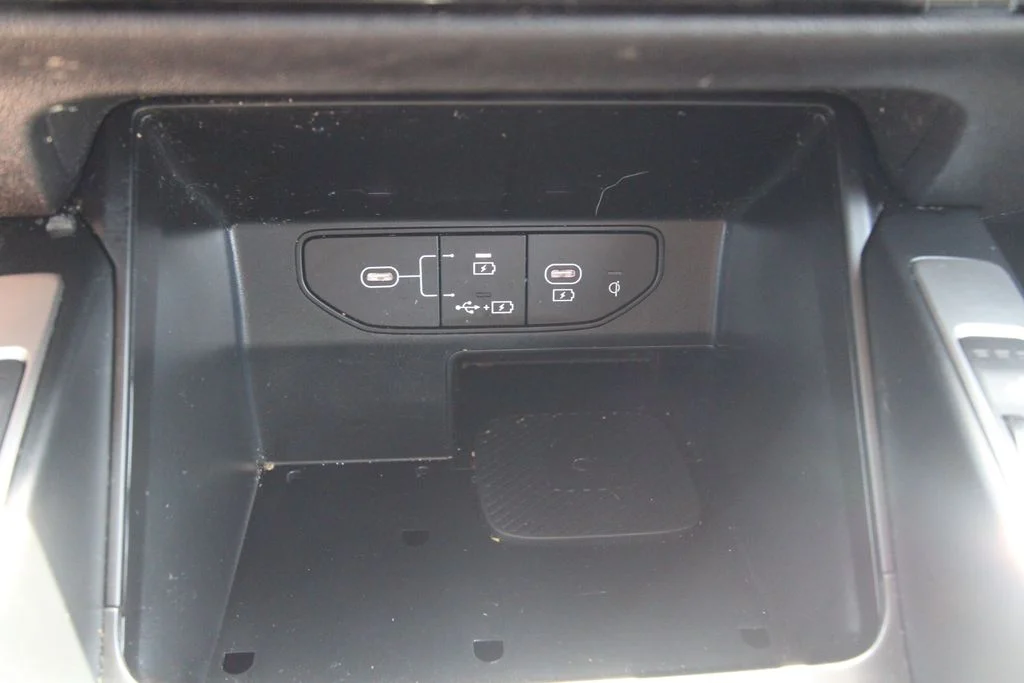 Used 2024 Black Kia S image 28