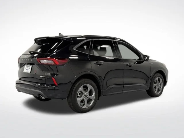 Used 2023 Black Ford ST-Line image 10