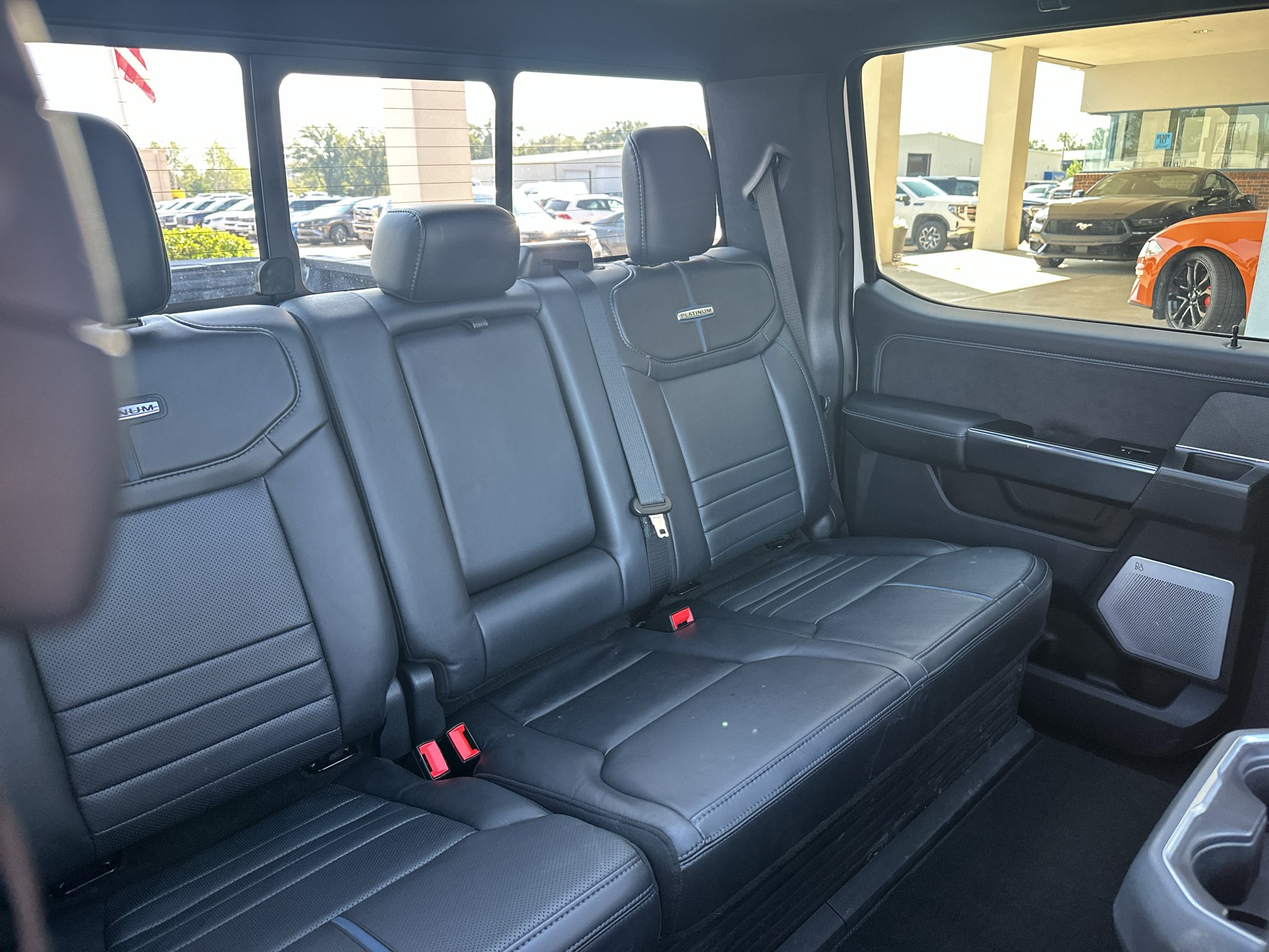 Used 2025 Star White Metallic Tri-Coat Ford Platinum image 40