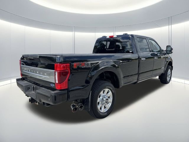 Used 2022  Ford Platinum image 5