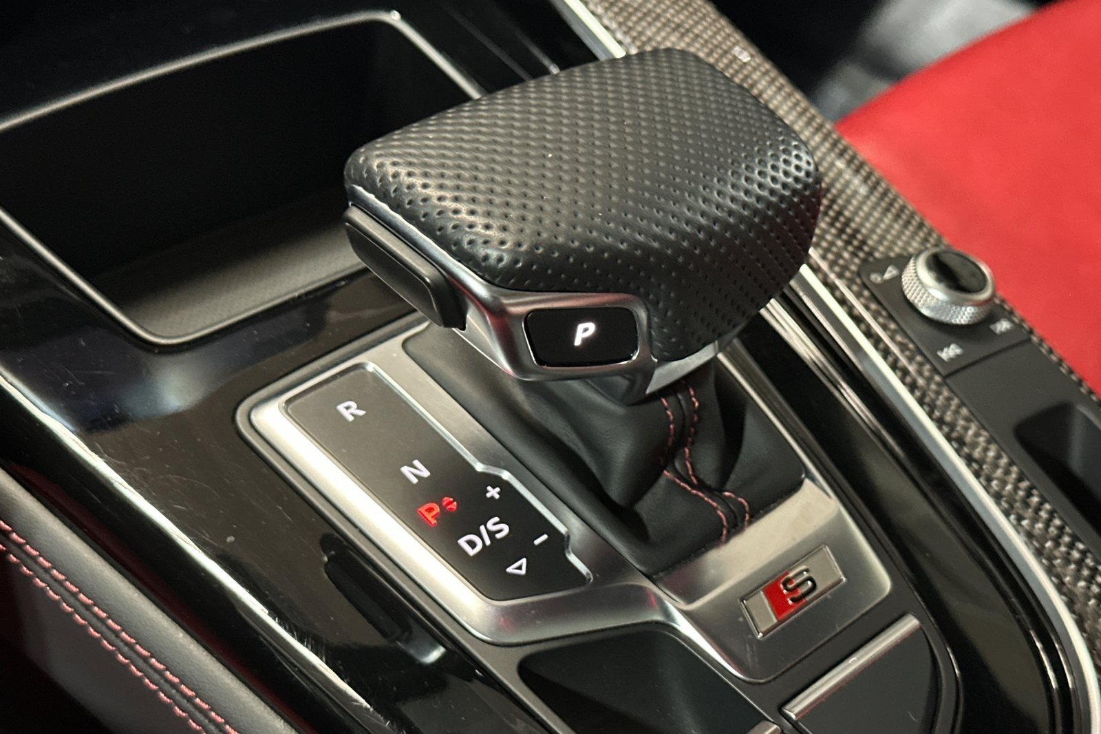Used 2025 Daytona Gray Pearl Effect Audi Premium Plus 3.0 TFSI quattro image 20