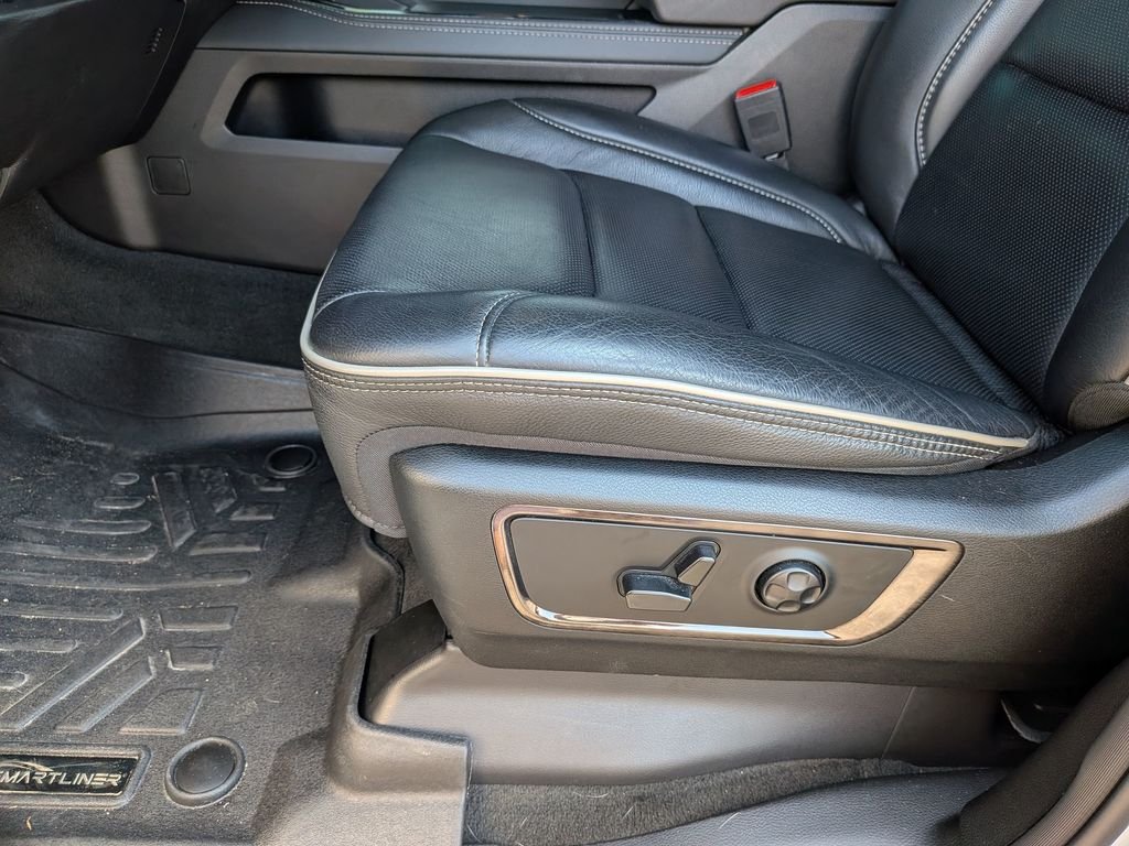 Used 2024 White Ram Limited image 16