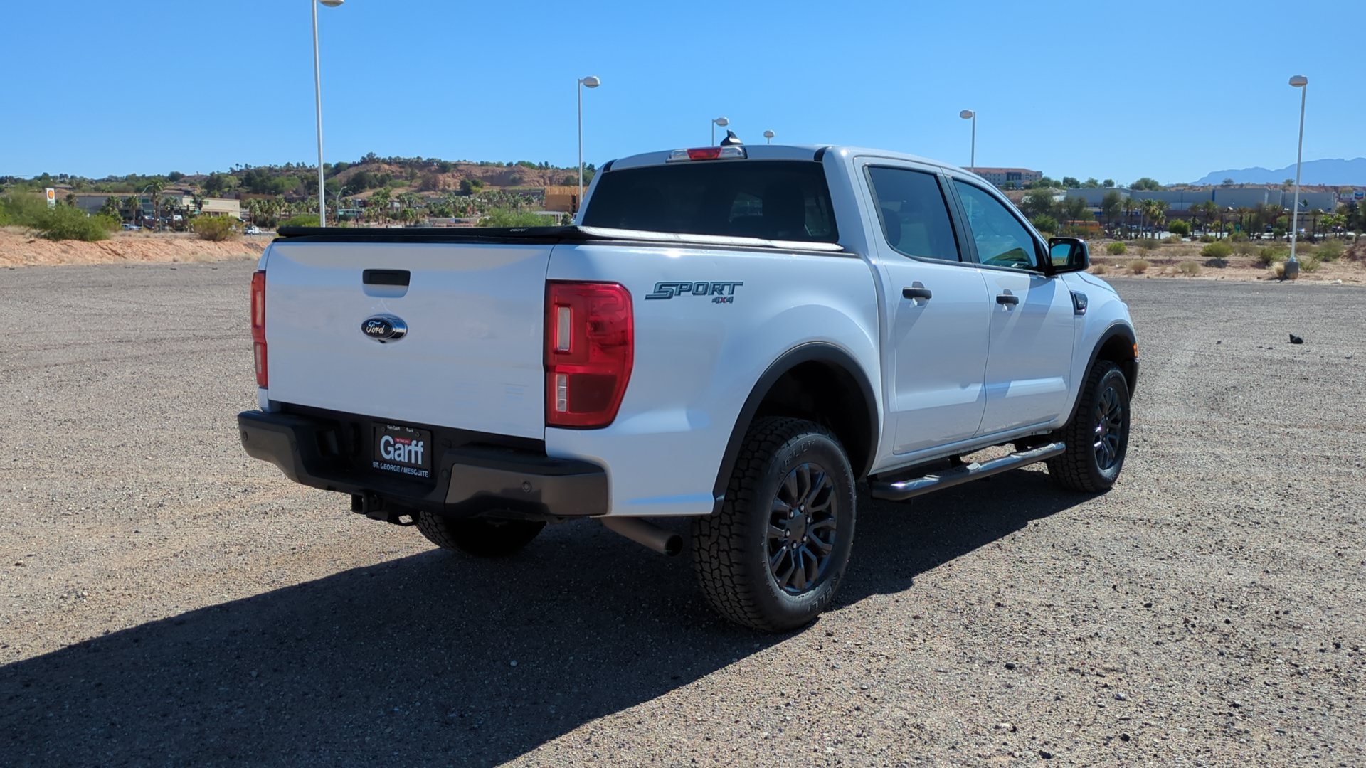 Used 2023 Oxford White Ford XLT image 3