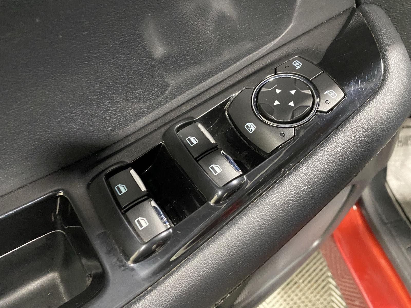 Used 2018 Ruby Red Metallic Tinted Clearcoat Ford SEL image 16