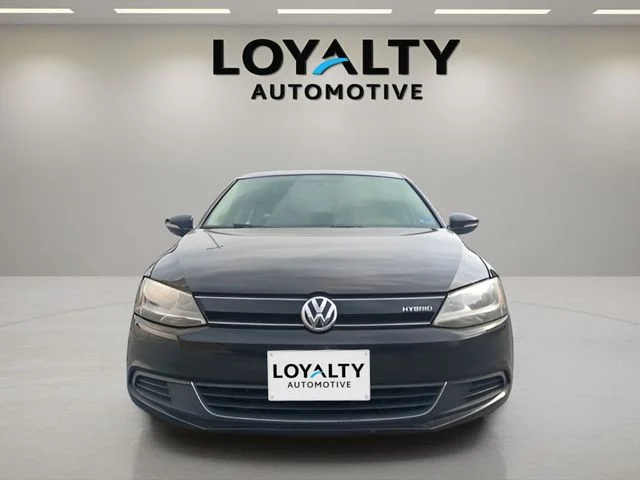 Used 2014 Black Volkswagen SEL image 1