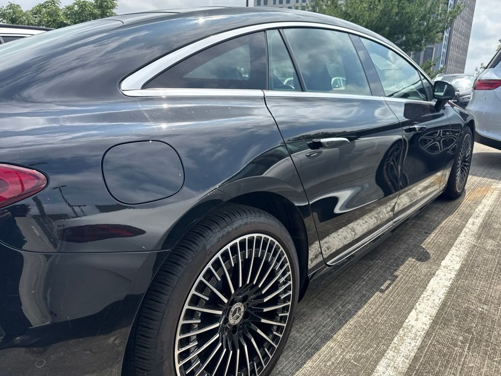 Used 2023 Obsidian Black Metallic Mercedes-Benz 580 image 3