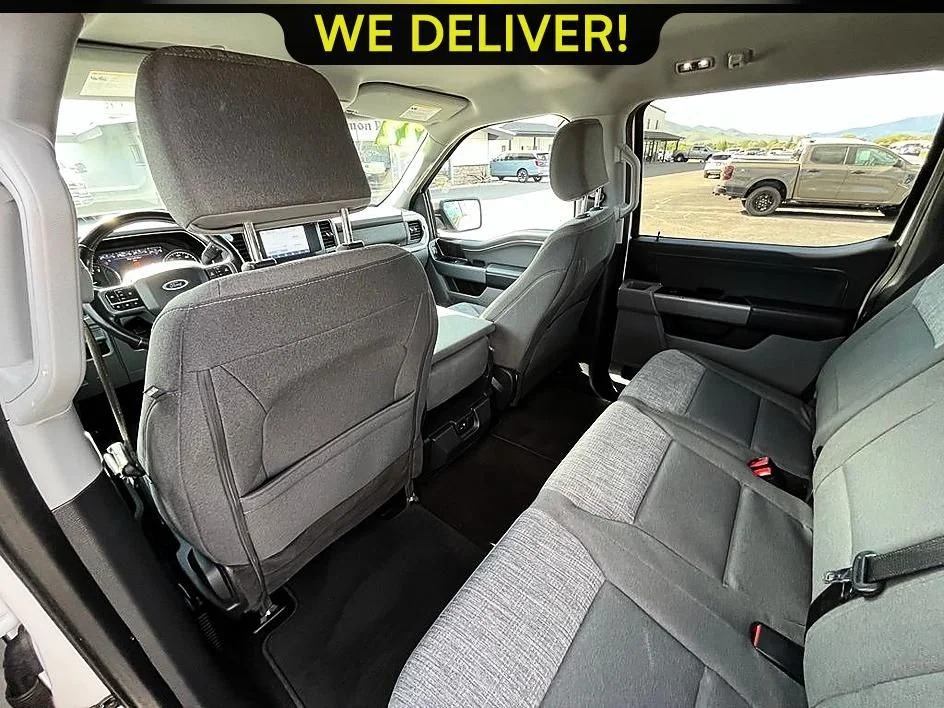 Used 2022 White Ford XLT image 13