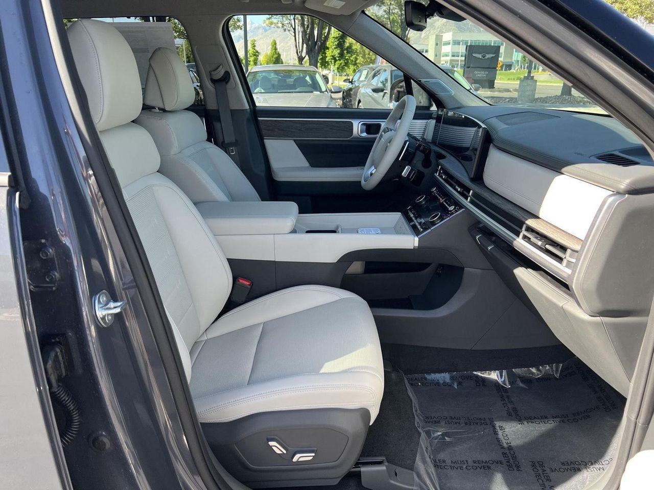 New 2026 Ecotronic Gray Hyundai Limited AWD image 17