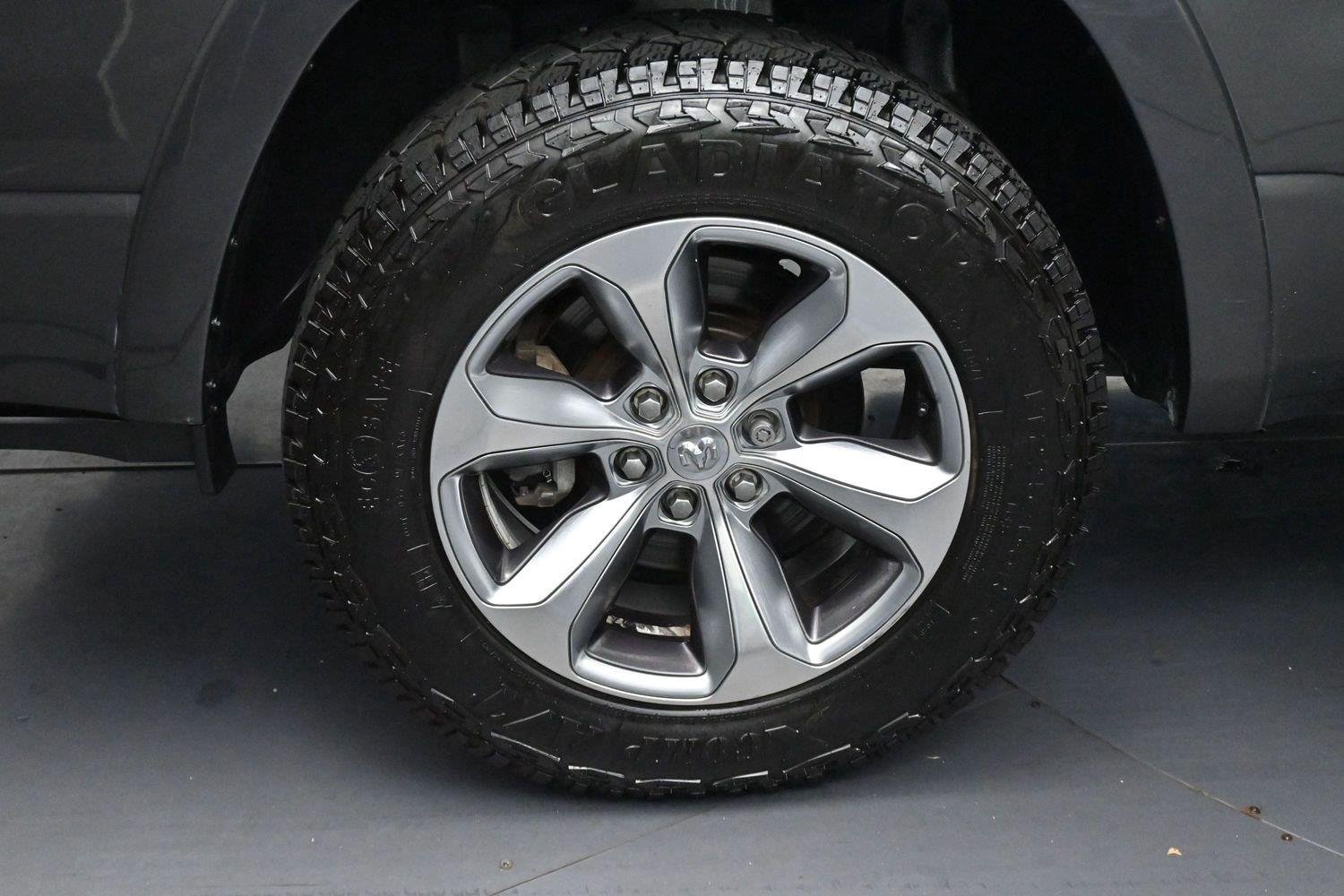 Used 2019 Granite Crystal Metallic Clearcoat Ram Limited image 37