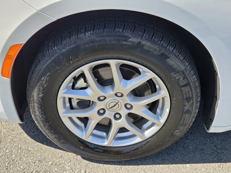 Used 2024 Bright White Clearcoat CHRYSLER TOURING L image 20