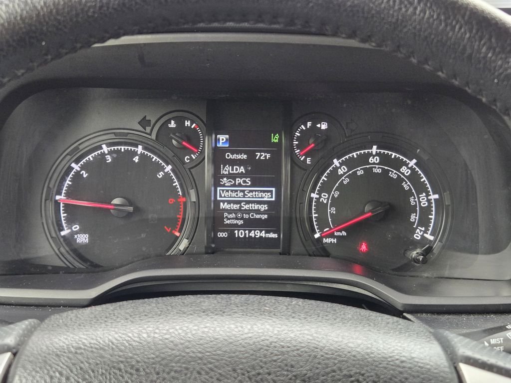 Used 2021 White Toyota SR5 image 10