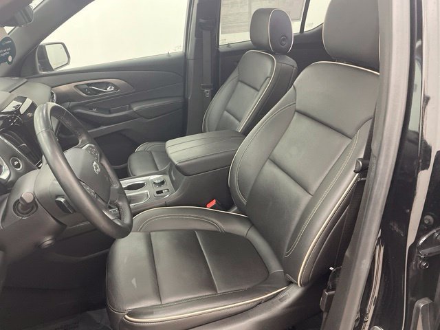 Used 2023 MOSAIC BLACK METALLIC Chevrolet Premier image 18
