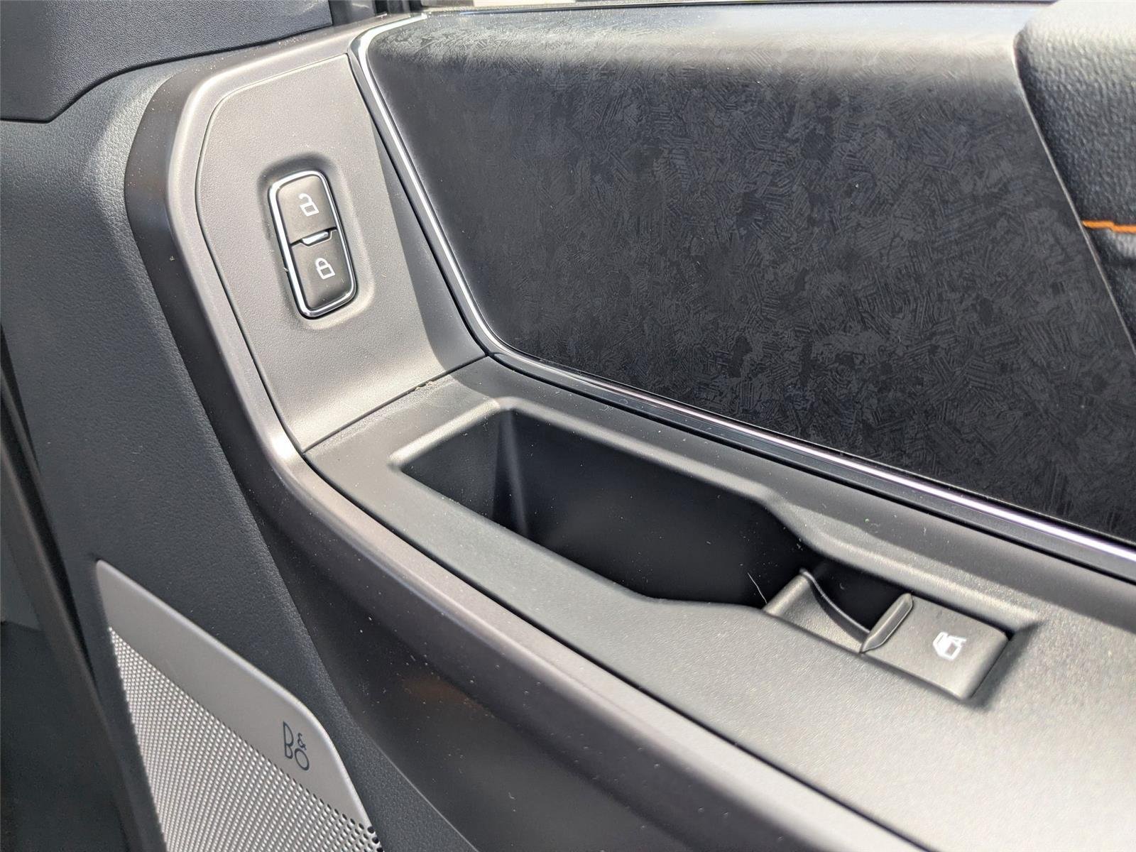 New 2026 Agate Black Metallic Ford Tremor® image 31