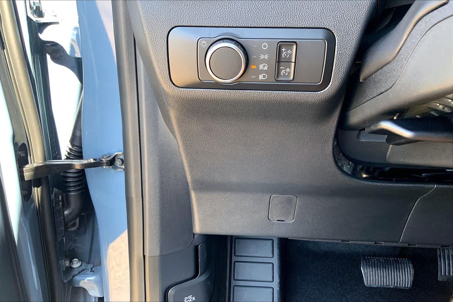 New 2026 Azure Gray Metallic Tri-Coat Ford Big Bend® image 20