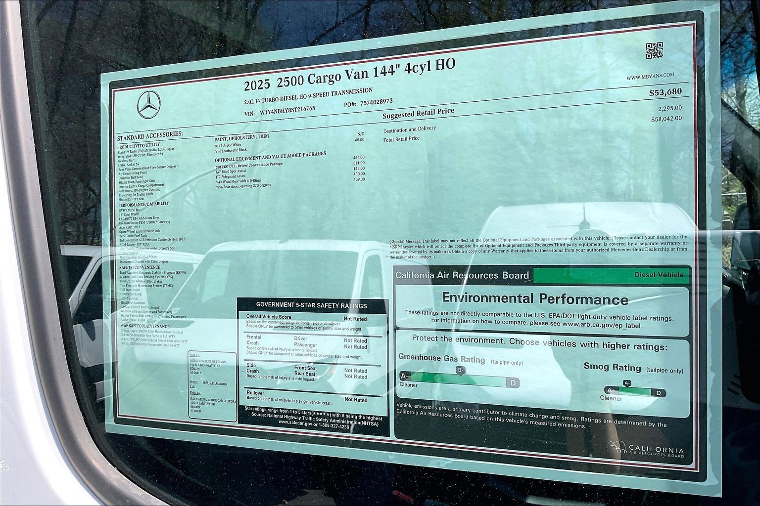 New 2025 Arctic+White Mercedes-Benz Cargo 144 WB image 28