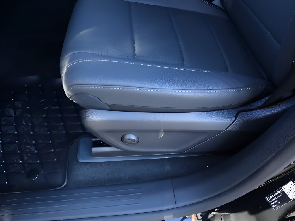 Used 2026 Black Mercedes-Benz GLE 350 image 29
