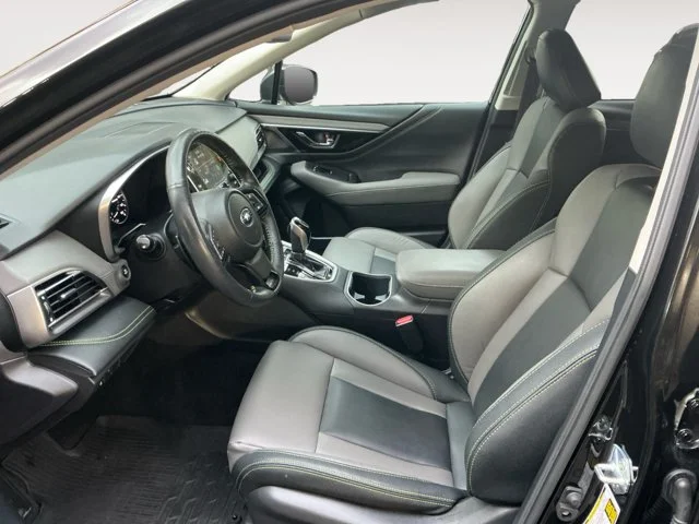 Certified Used 2024 Crystal Black Silica Subaru Onyx Edition image 9