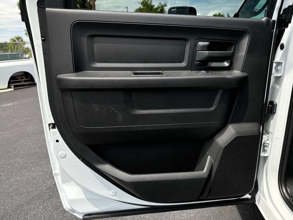 New 2024 Bright White Clear-Coat Exterior Paint RAM Tradesman image 13
