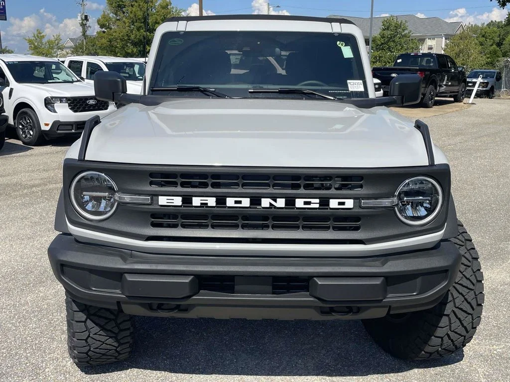 New 2026 White Ford Big Bend image 31