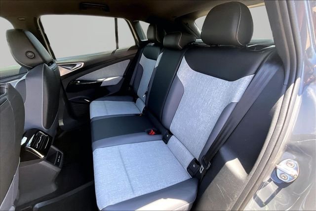 Used 2023 Gray Volkswagen Pro image 27