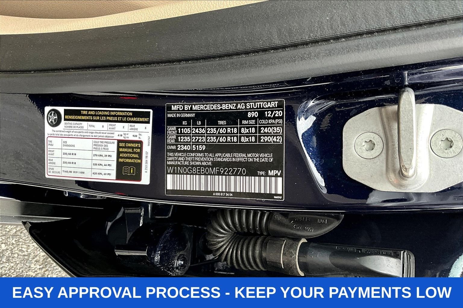 Used 2021 Blue Mercedes-Benz GLC 300 image 24