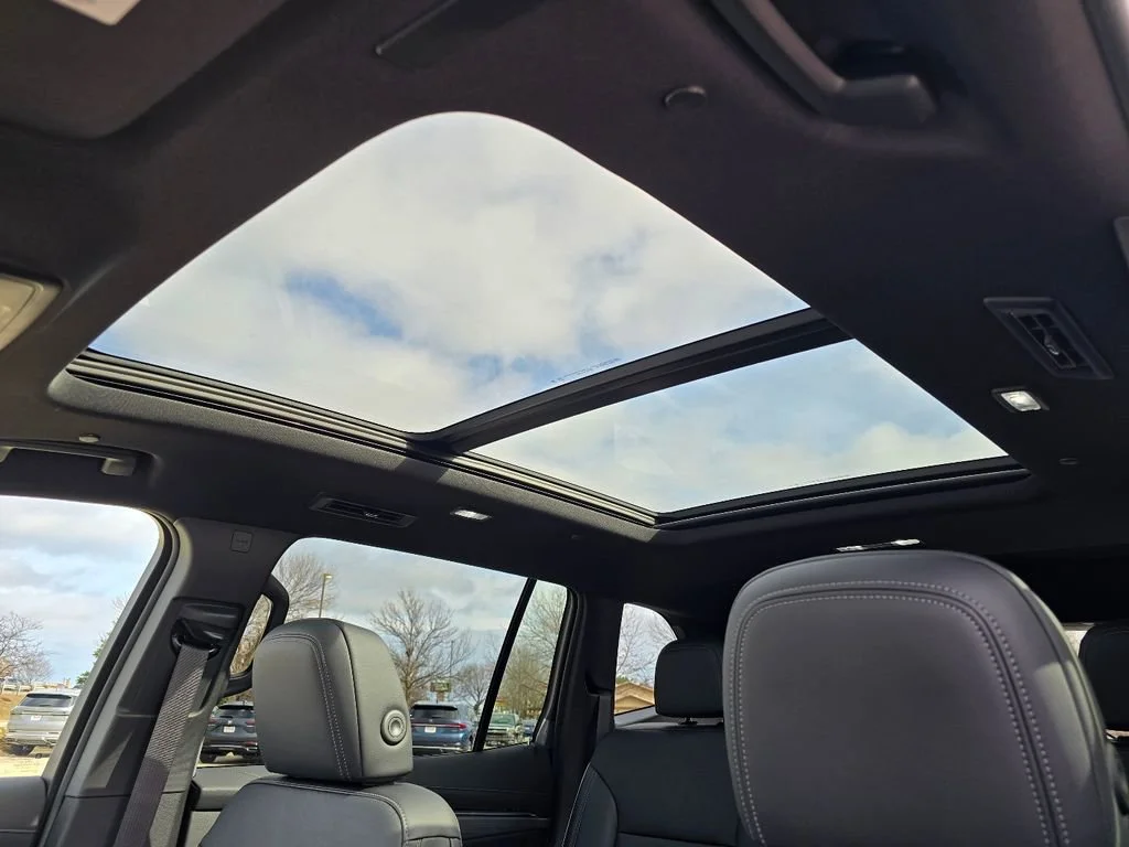New 2026 Ocean Blue Metallic Buick Preferred image 25