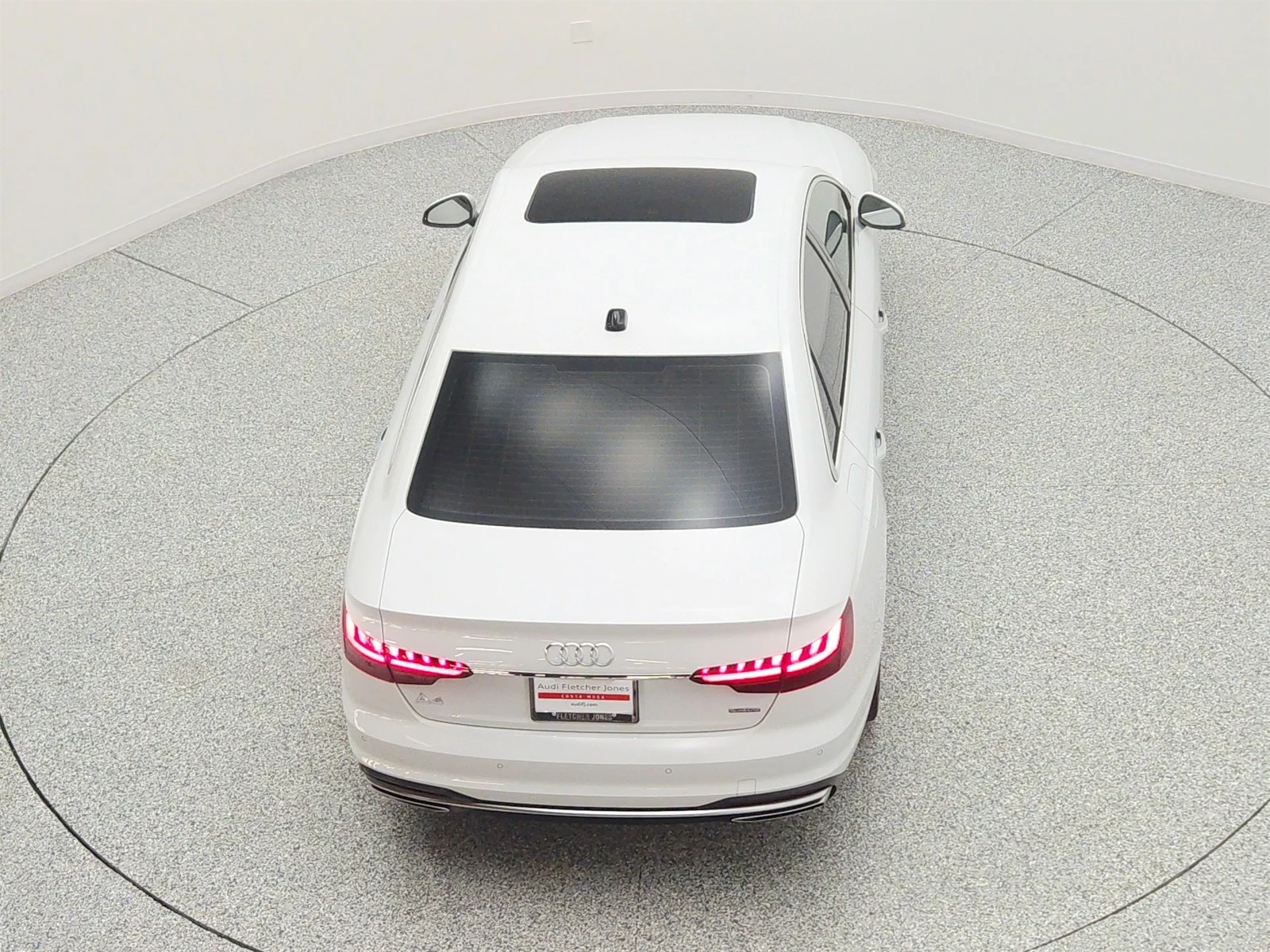 Used 2024 Glacier White Metallic Audi Premium 40 TFSI quattro image 27