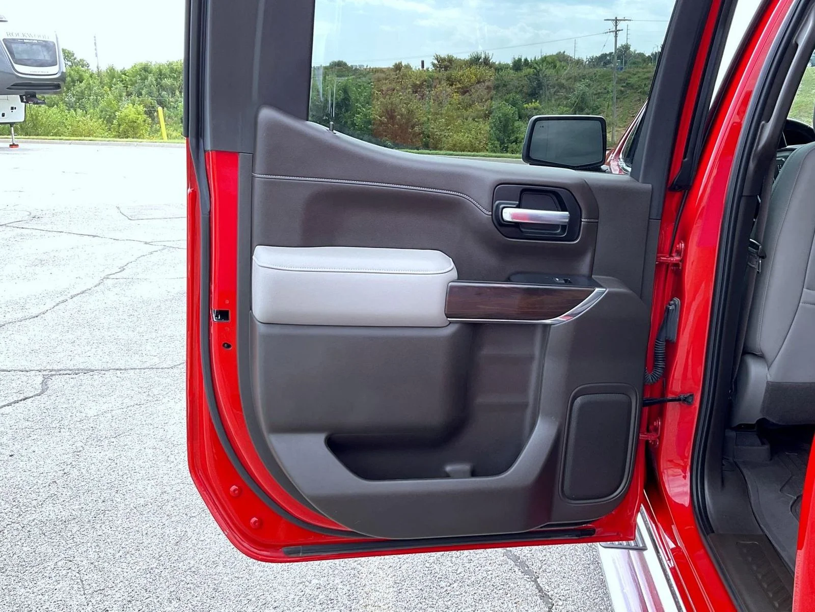 Certified Used 2021 Red GMC SLT image 20