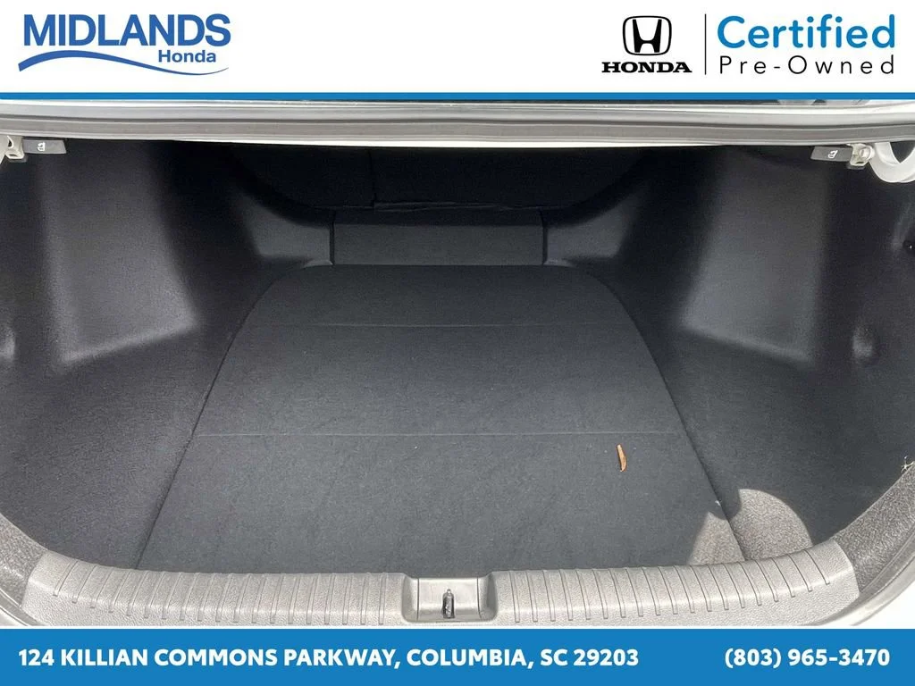 2025 Honda Accord SE - Photo 38