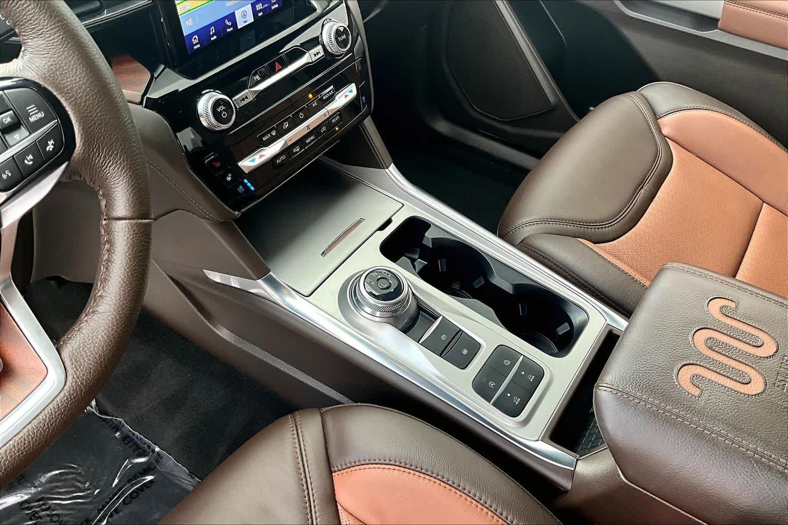 Used 2023 Iconic Silver Metallic Ford King Ranch image 15