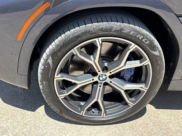 Used 2020 Gray BMW M50i image 13