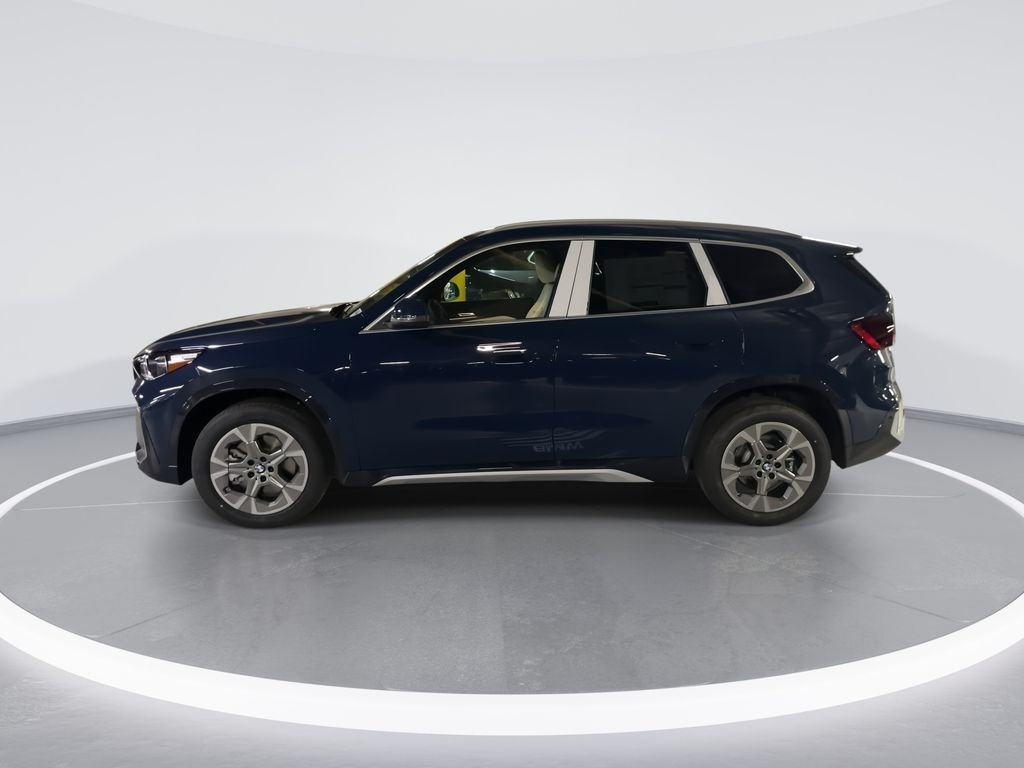Used 2026 Blue BMW xDrive28i image 5