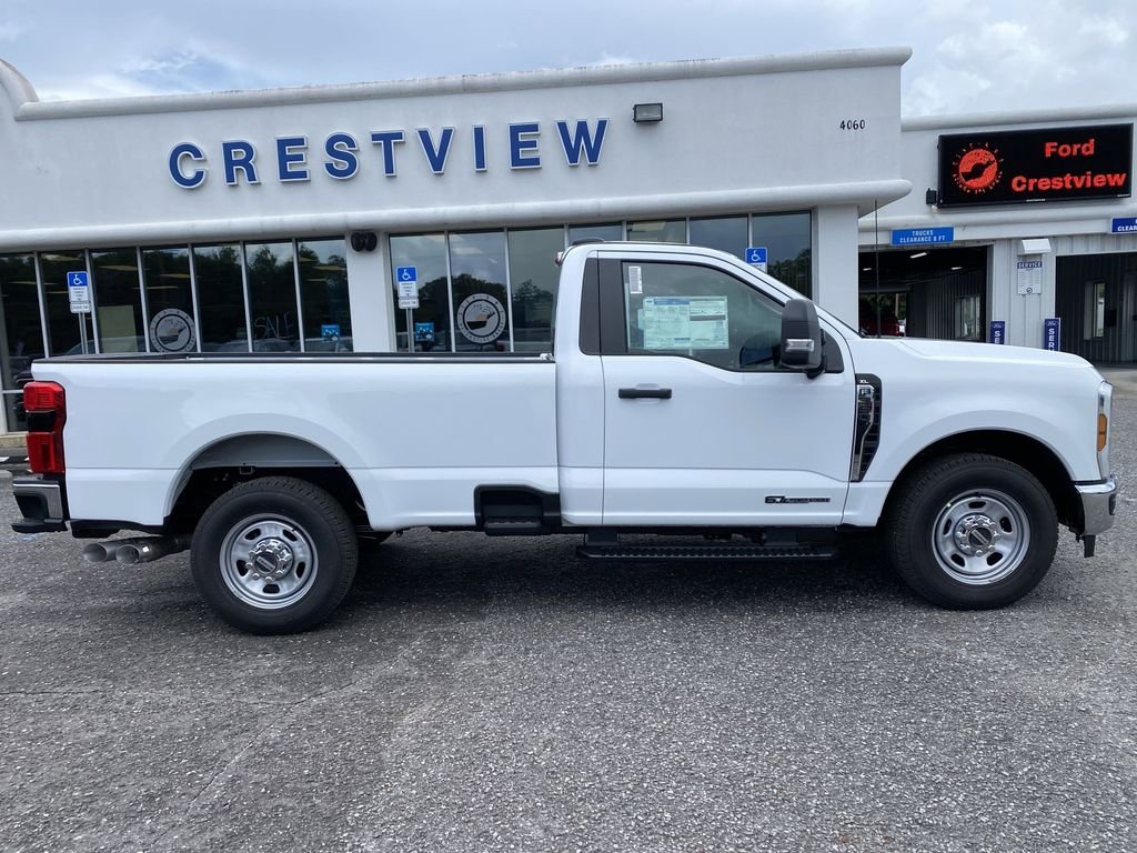 New 2025 Oxford White Ford F-350® XL image 10