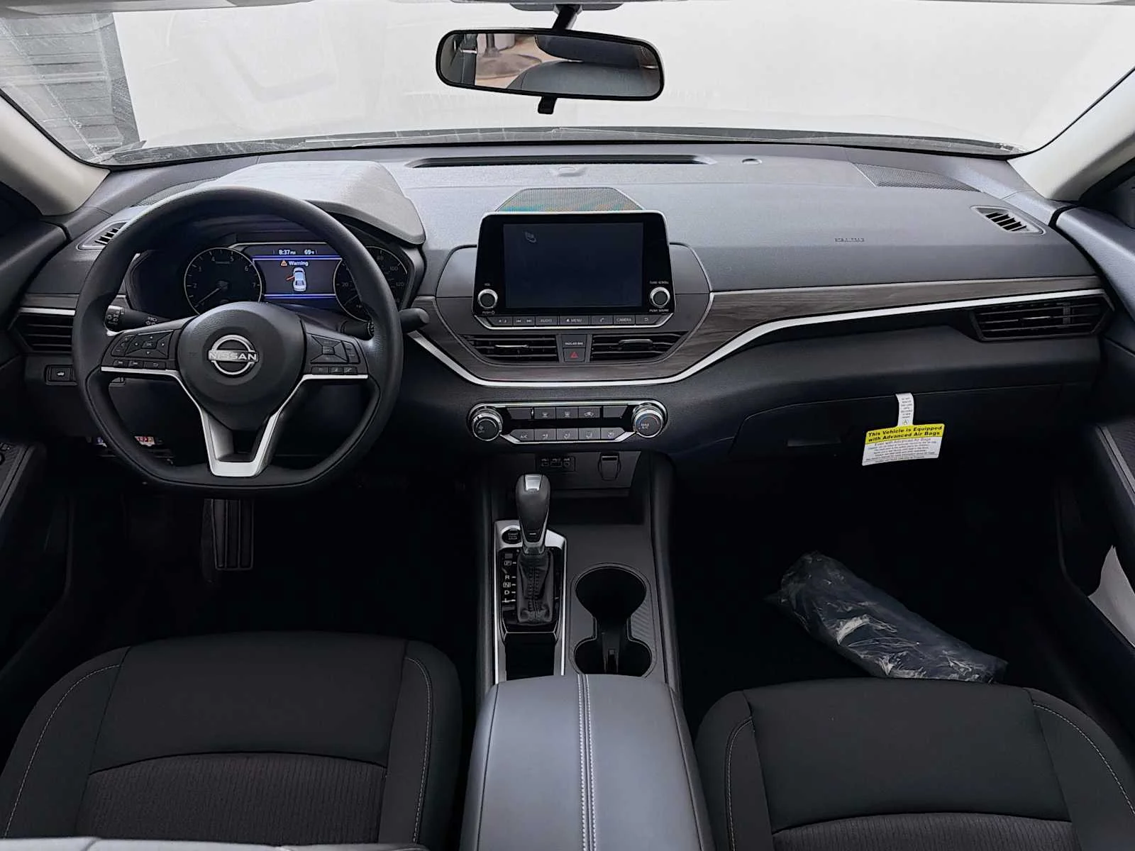New 2026 Super Black Nissan SV image 3